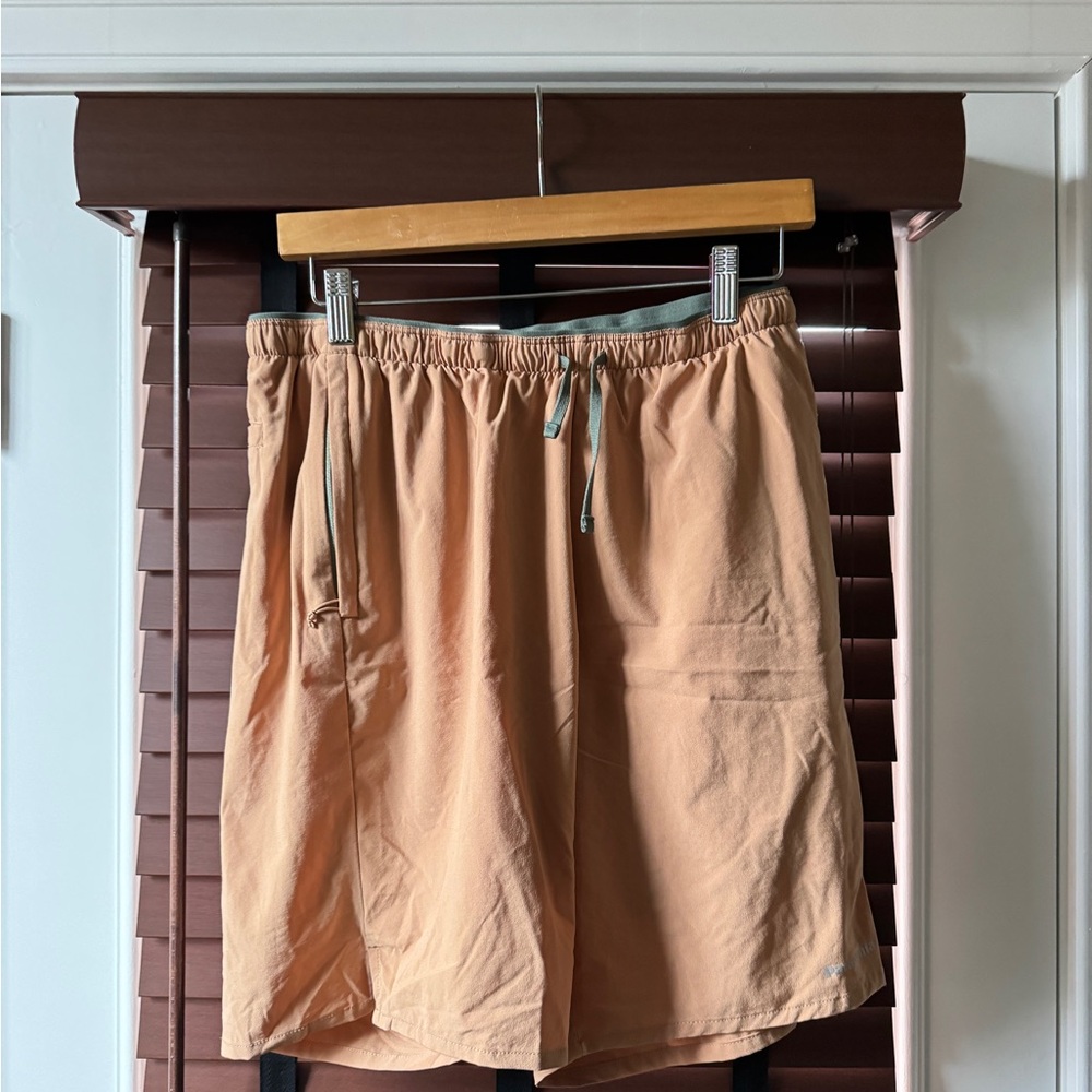 (Lot) Five Pairs of Patagonia Men's Shorts